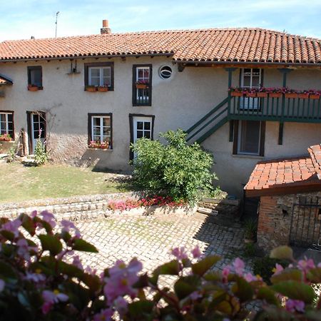 Chez Jacotte Et Elia Bed & Breakfast Saint-Galmier Luaran gambar