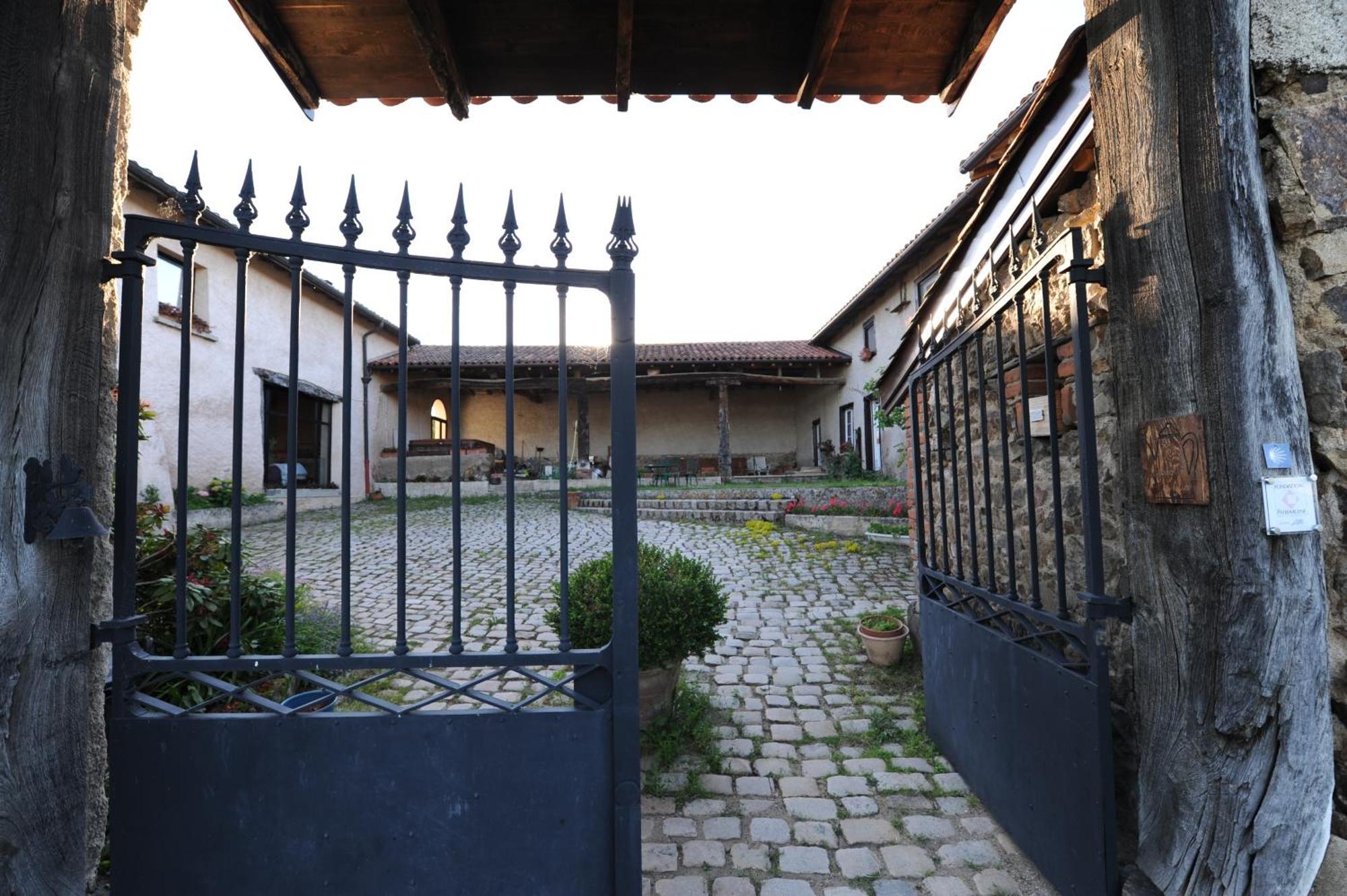 Chez Jacotte Et Elia Bed & Breakfast Saint-Galmier Luaran gambar