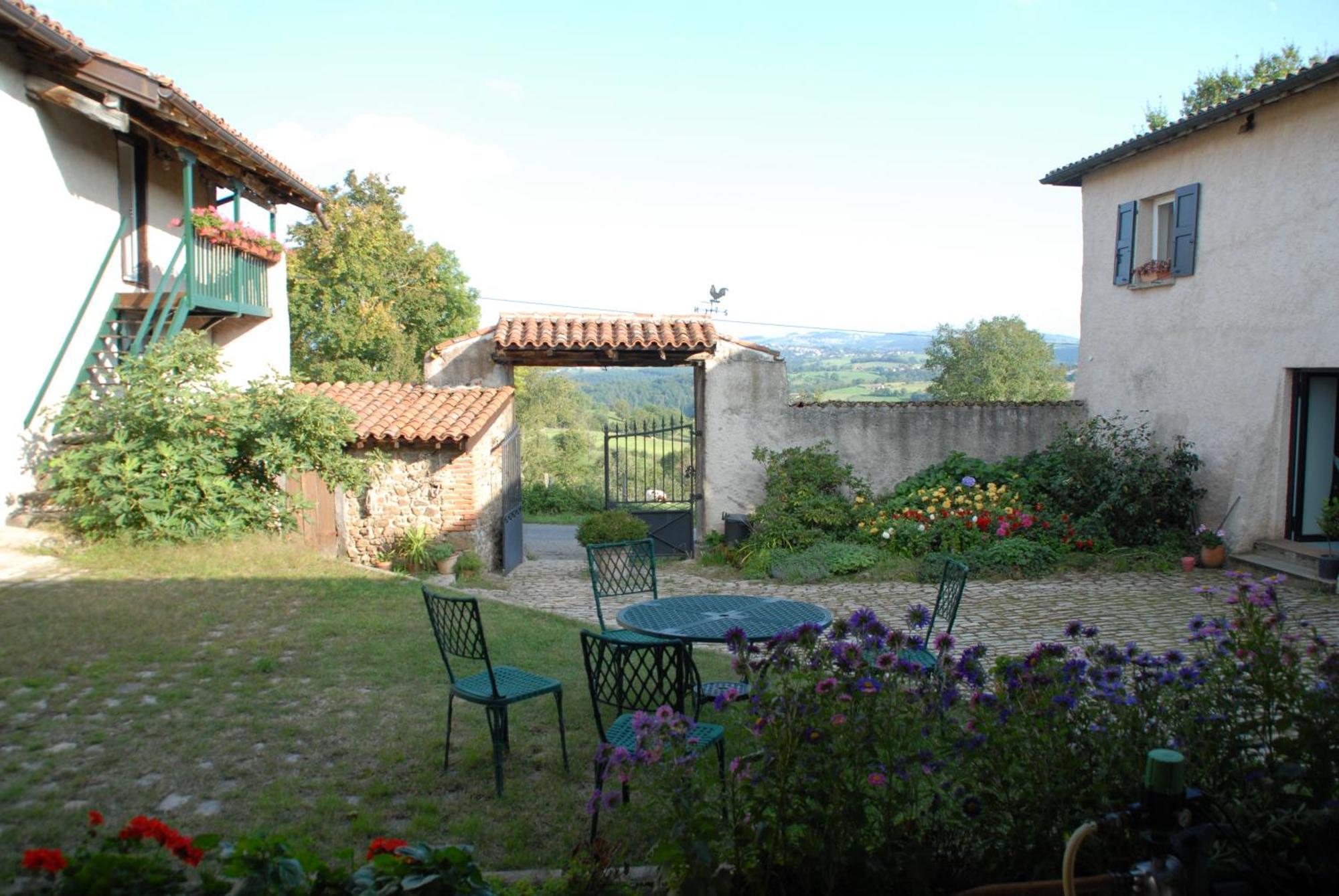 Chez Jacotte Et Elia Bed & Breakfast Saint-Galmier Luaran gambar
