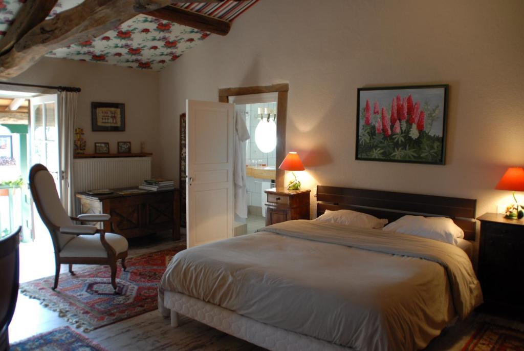 Chez Jacotte Et Elia Bed & Breakfast Saint-Galmier Bilik gambar